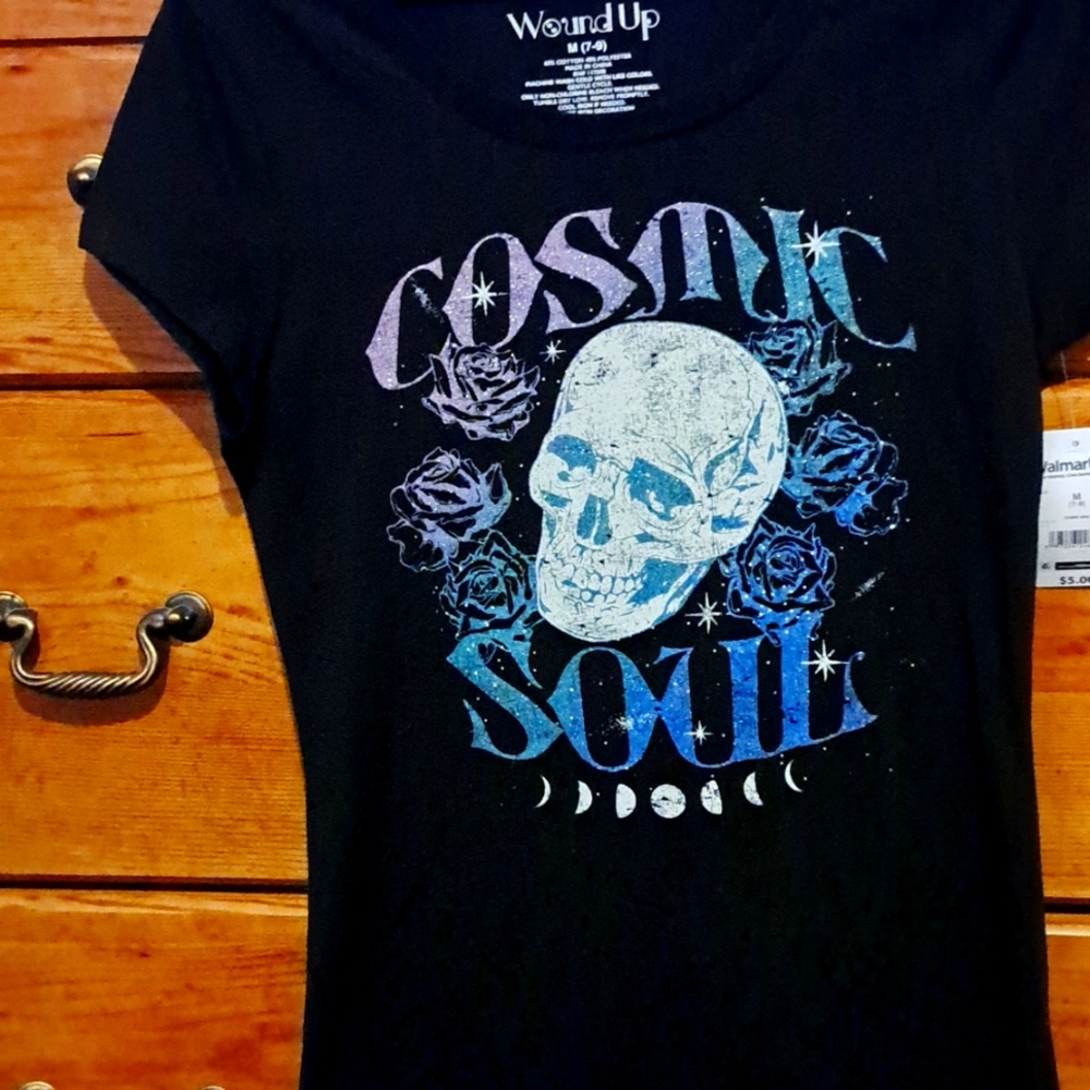 Cosmic skull tee